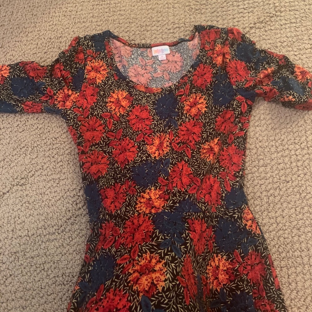 Lu lu roe Nicole size medium